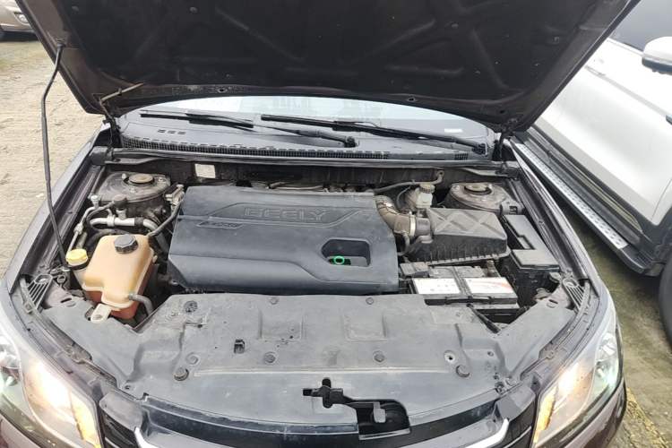 Used Geely Auto Emgrand 2016 Sedan 1.3T CVT Upward Edition Engine Bay