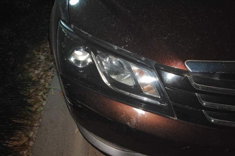 Used Geely Auto Emgrand 2016 Sedan 1.5L CVT Upward Version Exterior 6