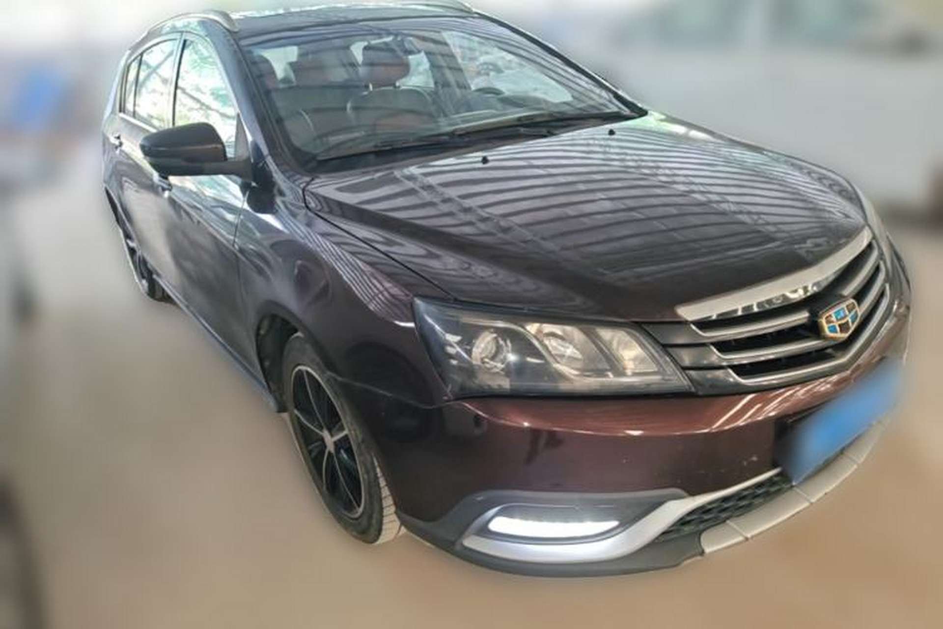 Used Geely Auto Emgrand 2016 Hatchback RS 1.3T CVT Top-Tier Version Front Right 45 Deg