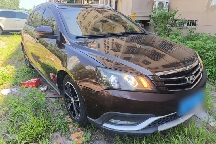 Used Geely Auto Emgrand 2016 Hatchback RS 1.3T CVT Top-Tier Version Front Right 45 Deg