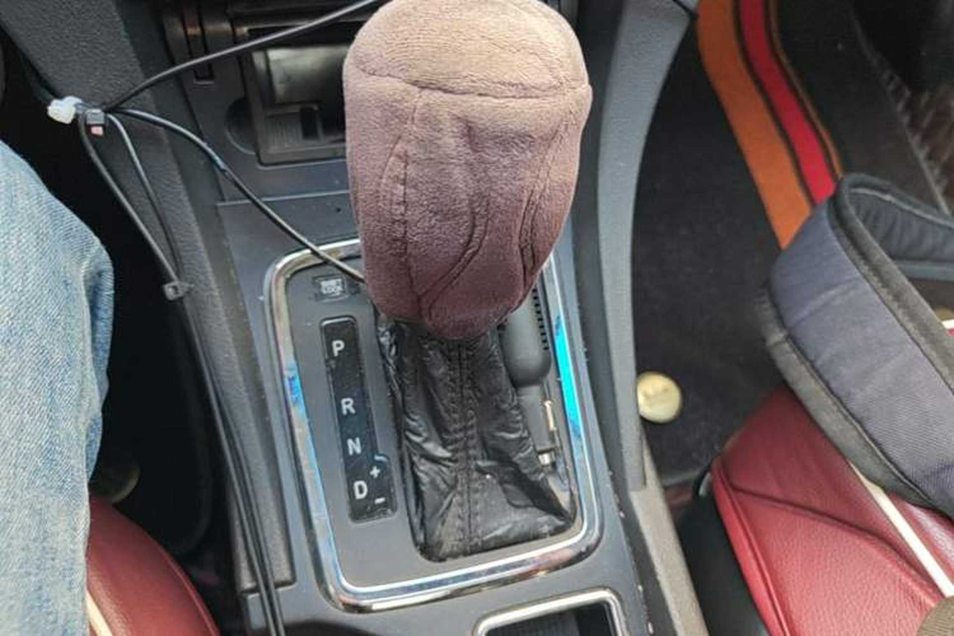 Used Geely Auto Emgrand 2016 Sedan 1.5L CVT Upward Version Gear Lever