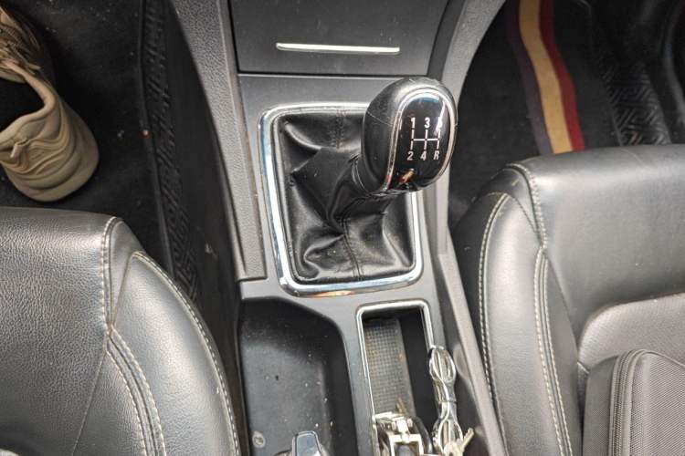 Used Geely Auto Emgrand 2016 Sedan 1.5L Manual Upward Edition Gear Lever
