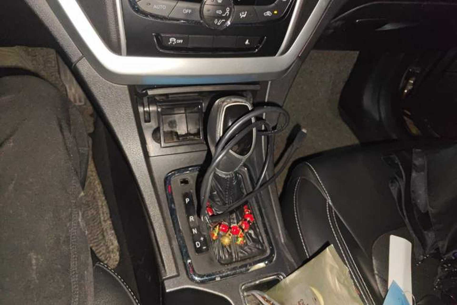 Used Geely Auto Emgrand 2016 Sedan 1.5L CVT Upward Version Gear Lever