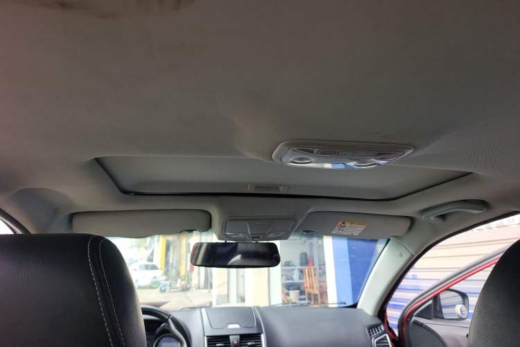 Used Geely Auto Emgrand 2016 Sedan 1.5L CVT Upward Version Headliner