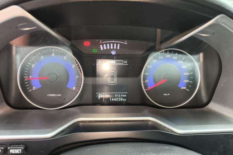 Used Geely Auto Emgrand 2016 Sedan 1.5L CVT Upward Version Instrument Cluster