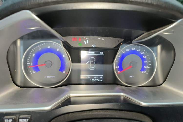 Used Geely Auto Emgrand 2016 Sedan 1.5L Manual Upward Edition Instrument Cluster