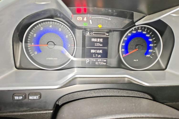 Used Geely Auto Emgrand 2016 Hatchback RS 1.3T CVT Top-Tier Version Instrument Cluster