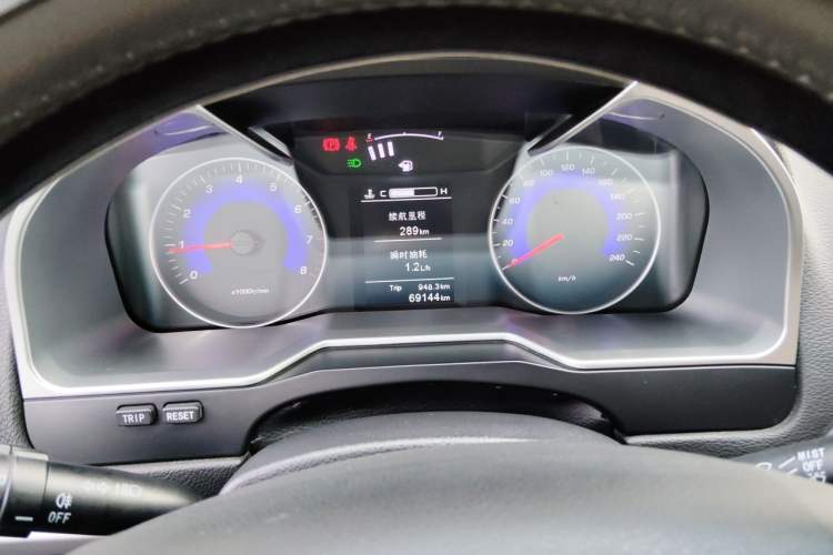Used Geely Auto Emgrand 2016 Sedan 1.5L Manual Upward Edition Instrument Cluster