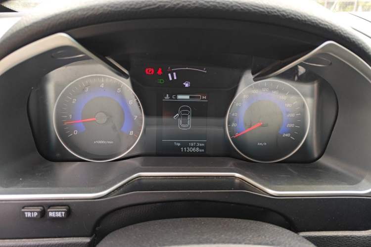 Used Geely Auto Emgrand 2016 Sedan 1.5L Manual Upward Edition Instrument Cluster