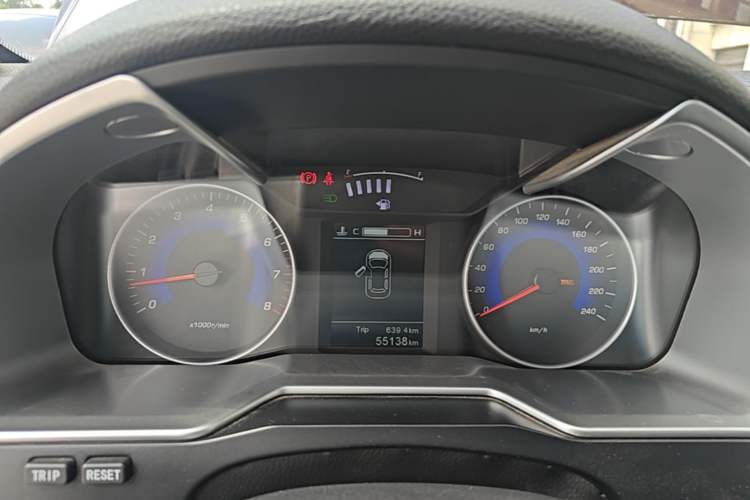 Used Geely Auto Emgrand 2016 Sedan 1.5L Manual Upward Edition Instrument Cluster