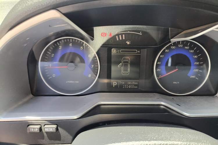 Used Geely Auto Emgrand 2016 Hatchback RS 1.3T CVT Top-Tier Version Instrument Cluster