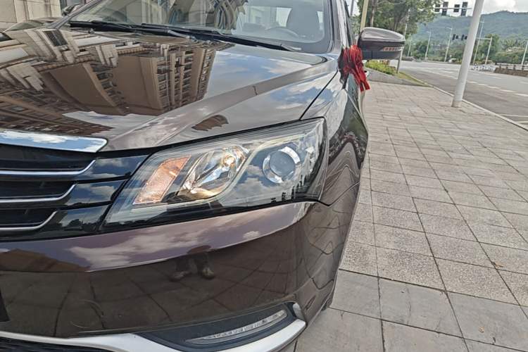 Used Geely Auto Emgrand 2016 Sedan 1.5L Manual Upward Edition Left Front Headlight