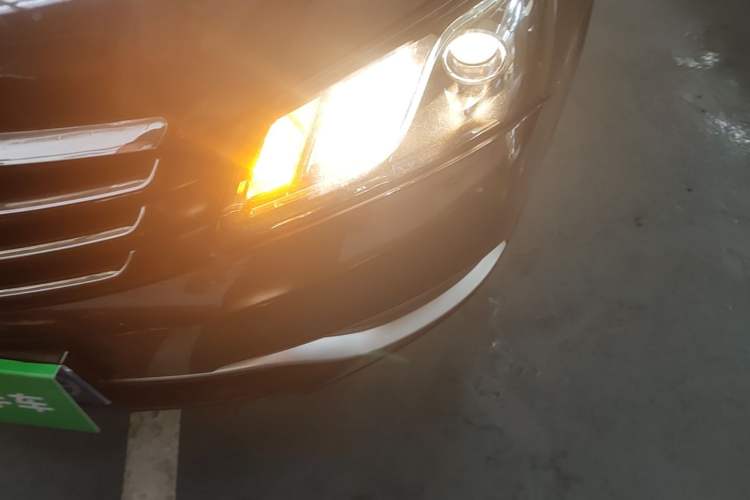 Used Geely Auto Emgrand 2016 Sedan 1.5L Manual Upward Edition Left Front Headlight