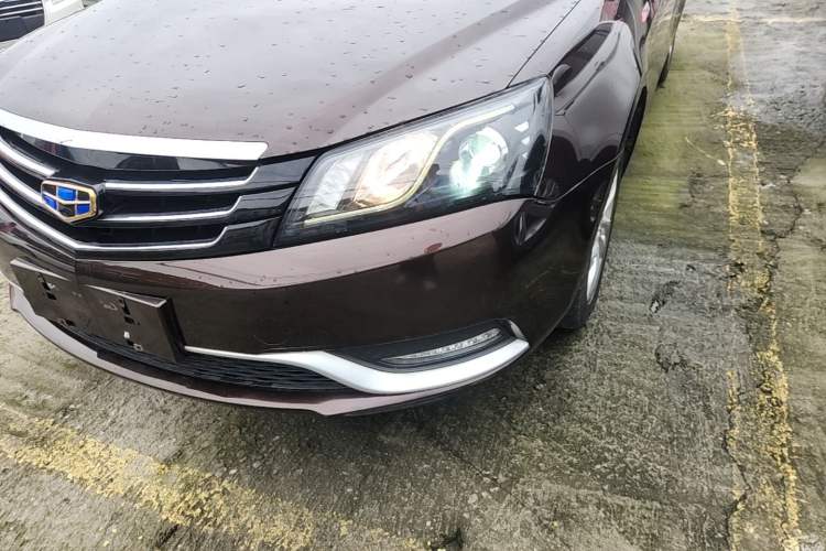 Used Geely Auto Emgrand 2016 Sedan 1.3T CVT Upward Edition Left Front Headlight