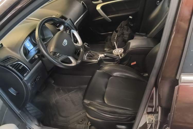 Used Geely Auto Emgrand 2016 Sedan 1.5L CVT Upward Version Left Front Seat