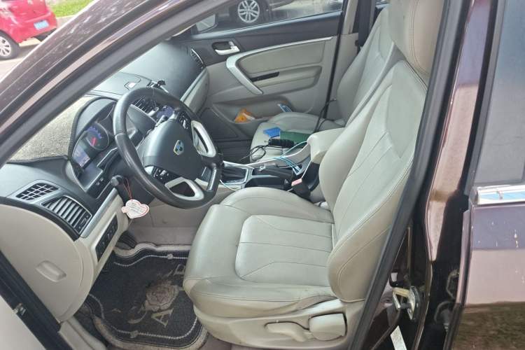 Used Geely Auto Emgrand 2016 Sedan 1.5L CVT Luxury Model Left Front Seat