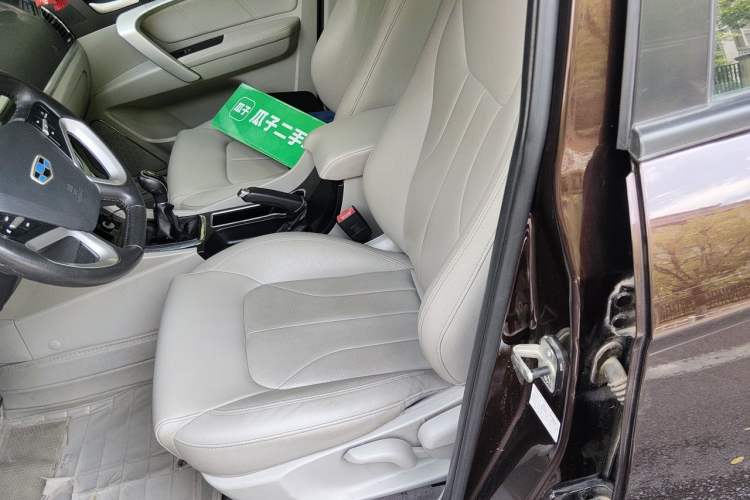 Used Geely Auto Emgrand 2016 Sedan 1.5L Manual Luxury Model Left Front Seat