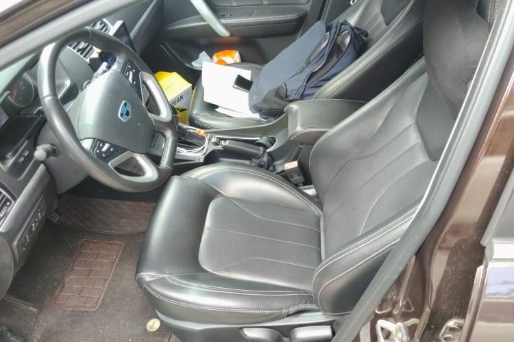Used Geely Auto Emgrand 2016 Sedan 1.3T CVT Upward Edition Left Front Seat