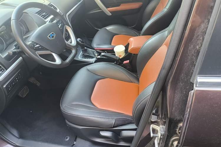 Used Geely Auto Emgrand 2016 Hatchback RS 1.3T CVT Top-Tier Version Left Front Seat