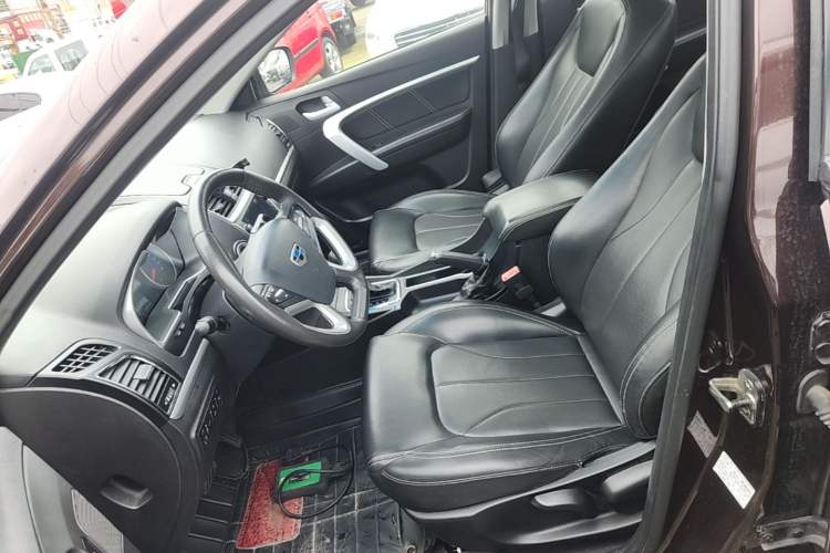 Used Geely Auto Emgrand 2016 Sedan 1.3T CVT Upward Edition Left Front Seat