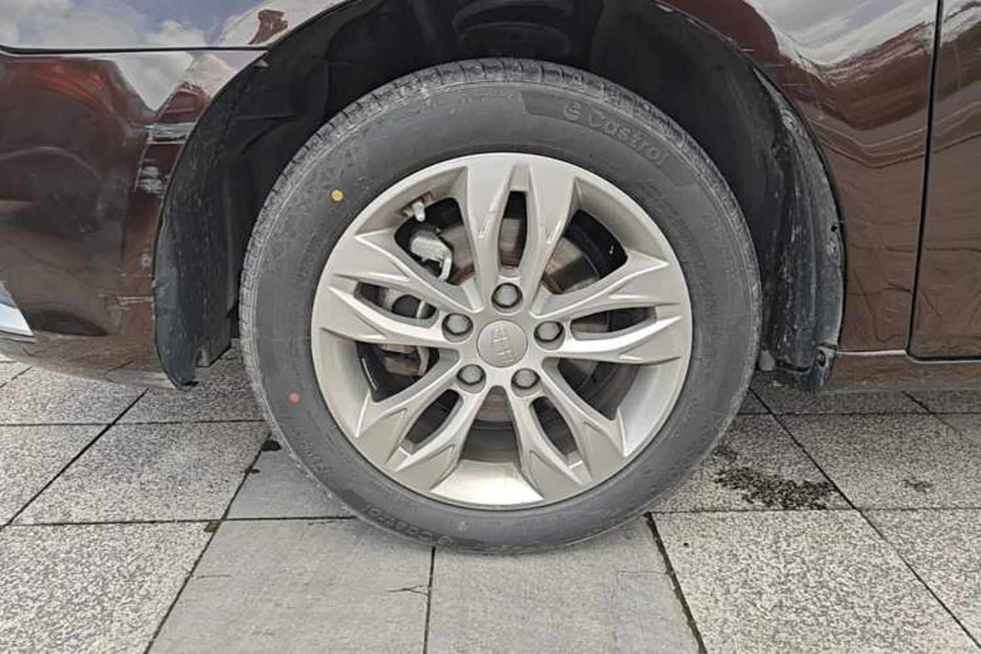Used Geely Auto Emgrand 2016 Sedan 1.5L Manual Upward Edition Left Front Wheel Hub