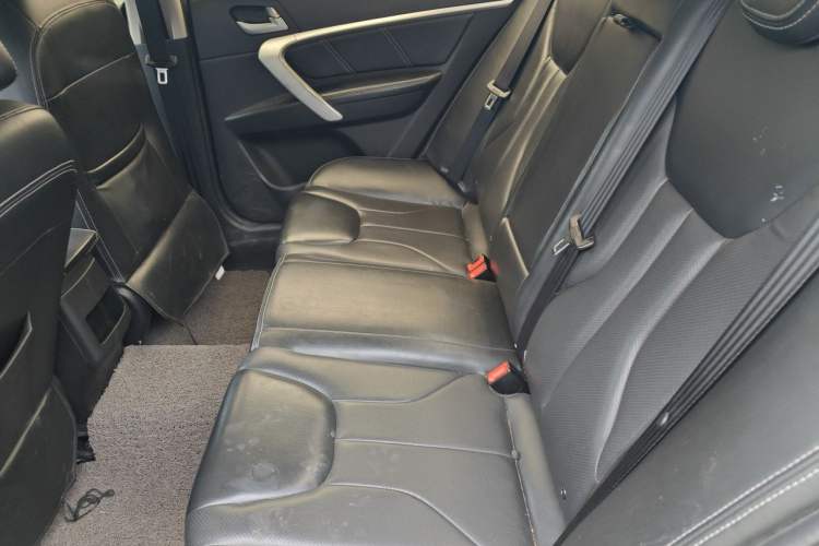 Used Geely Auto Emgrand 2016 Sedan 1.5L Manual Upward Edition Left Rear Seat