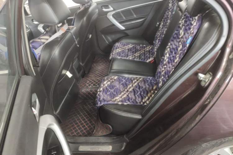 Used Geely Auto Emgrand 2016 Sedan 1.5L Manual Upward Edition Left Rear Seat
