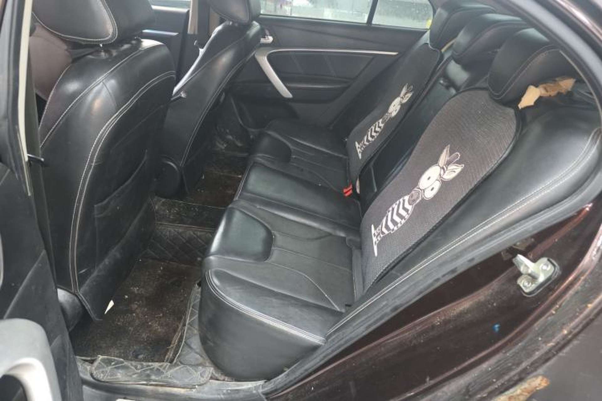 Used Geely Auto Emgrand 2016 Sedan 1.5L Manual Upward Edition Left Rear Seat