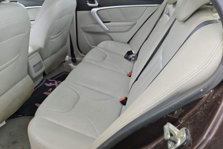 Used Geely Auto Emgrand 2016 Sedan 1.5L Manual Luxury Model Left Rear Seat