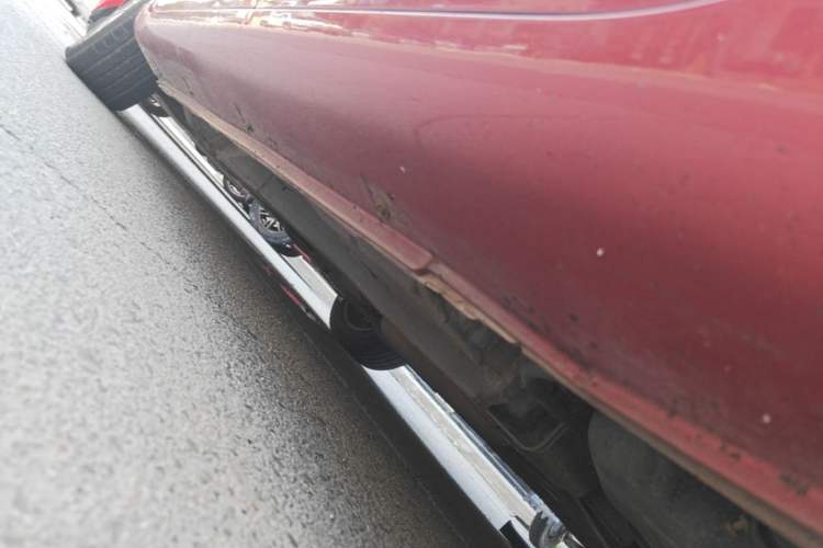Used Geely Auto Emgrand 2016 Sedan 1.5L CVT Upward Version Left Side Sill