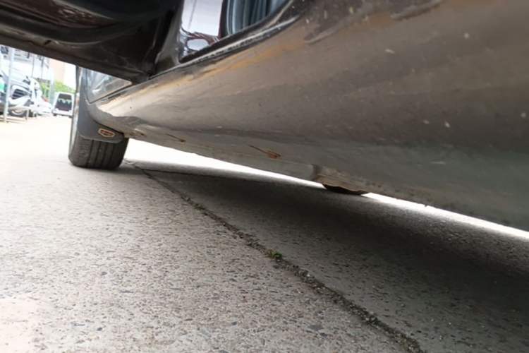 Used Geely Auto Emgrand 2016 Sedan 1.5L Manual Upward Edition Left Side Sill