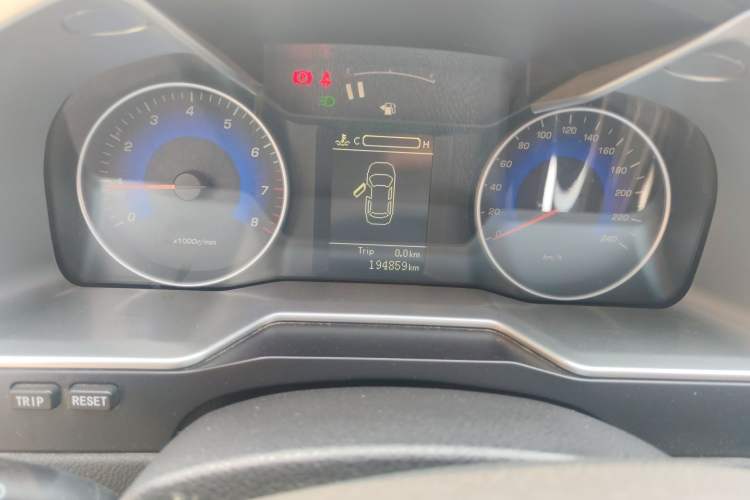 Used Geely Auto Emgrand 2016 Hatchback RS 1.5L Manual - Upward Edition Odometer Close Up