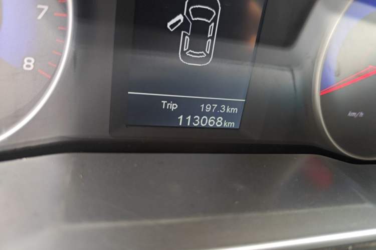 Used Geely Auto Emgrand 2016 Sedan 1.5L Manual Upward Edition Odometer Close Up
