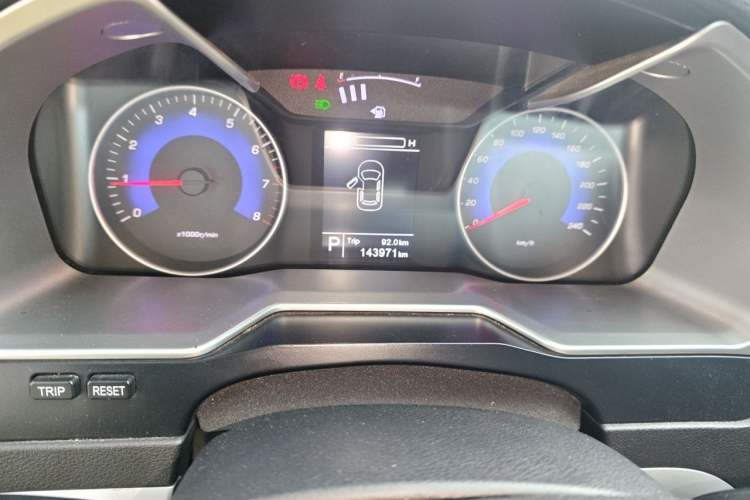Used Geely Auto Emgrand 2016 Sedan 1.5L CVT Luxury Model Odometer Close Up