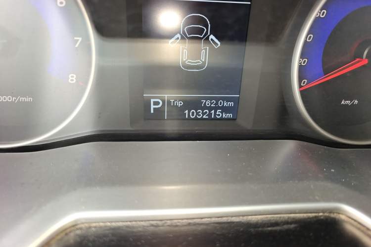 Used Geely Auto Emgrand 2016 Sedan 1.5L CVT Upward Version Odometer Close Up