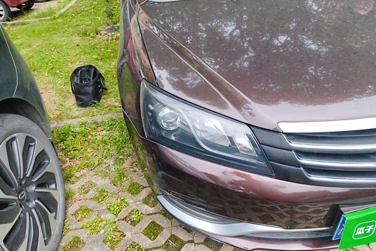 Used Geely Auto Emgrand 2016 Sedan 1.5L Manual Luxury Model Right Front Headlight