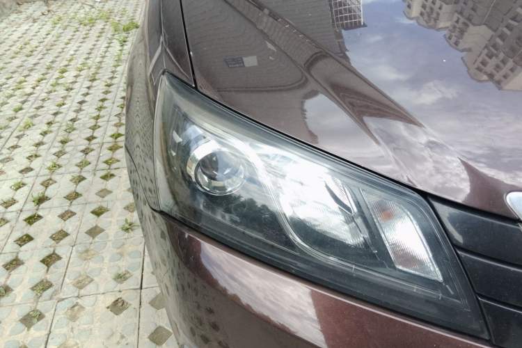 Used Geely Auto Emgrand 2016 Sedan 1.3T CVT Upward Edition Right Front Headlight