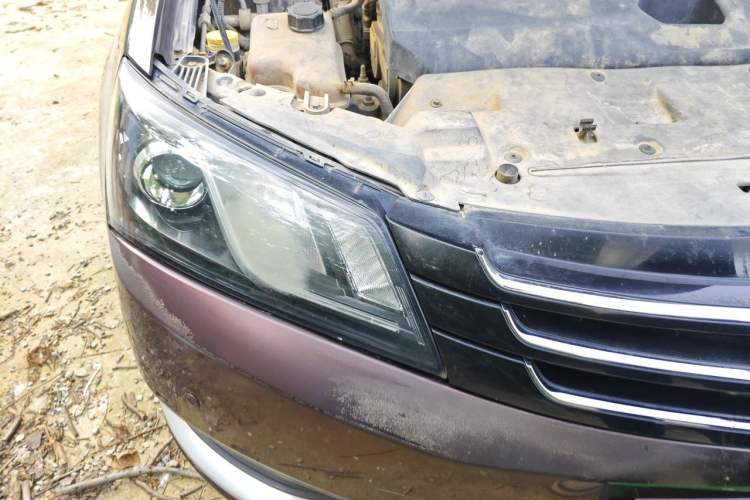 Used Geely Auto Emgrand 2016 Sedan 1.3T CVT Upward Edition Right Front Headlight