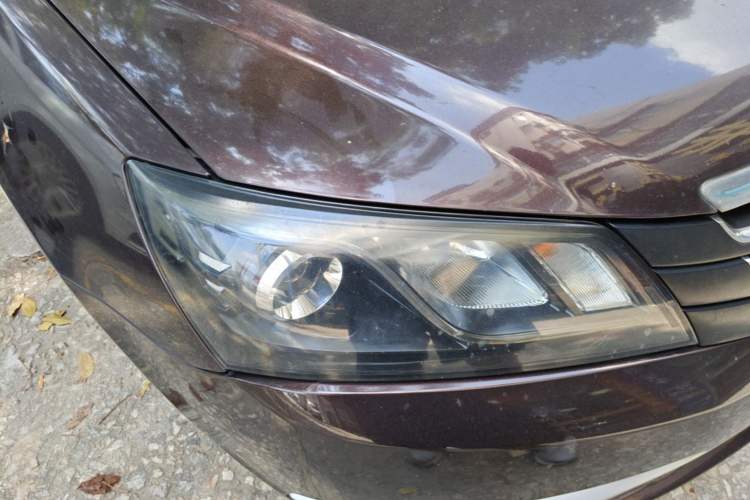 Used Geely Auto Emgrand 2016 Sedan 1.5L Manual Luxury Model Right Front Headlight