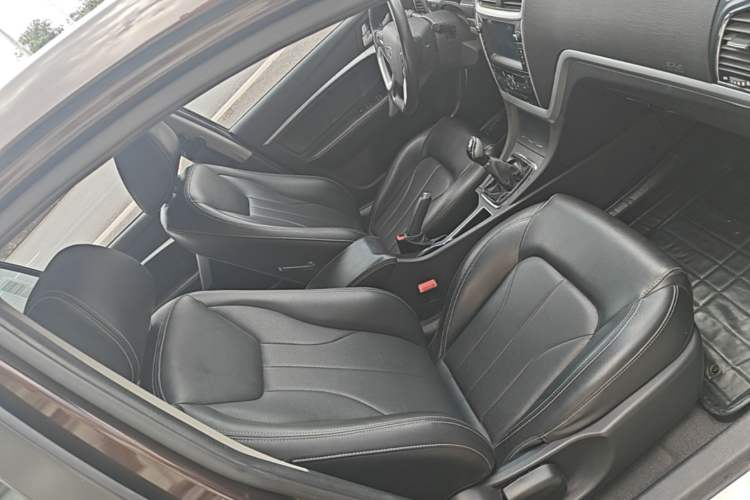 Used Geely Auto Emgrand 2016 Sedan 1.5L Manual Upward Edition Right Front Seat