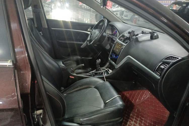 Used Geely Auto Emgrand 2016 Sedan 1.5L Manual Upward Edition Right Front Seat