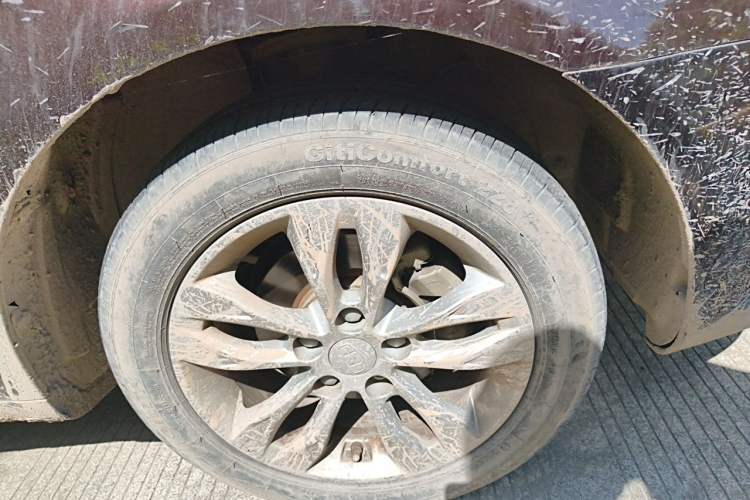 Used Geely Auto Emgrand 2016 Sedan 1.5L Manual Upward Edition Right Front Wheel Hub