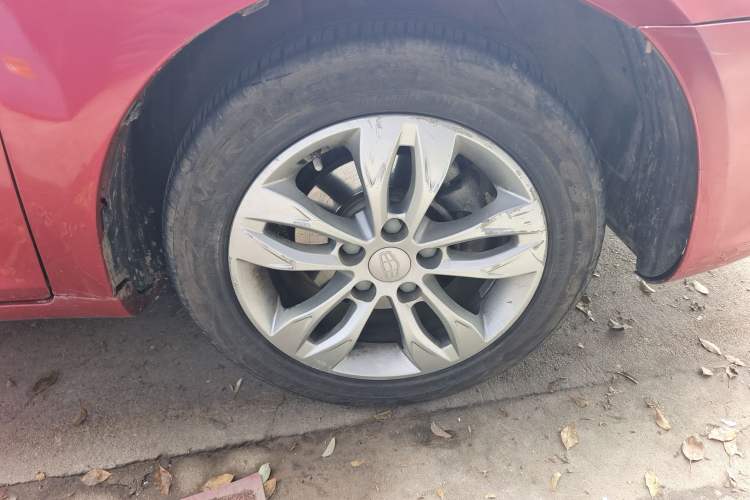 Used Geely Auto Emgrand 2016 Sedan 1.5L CVT Upward Version Right Front Wheel Hub