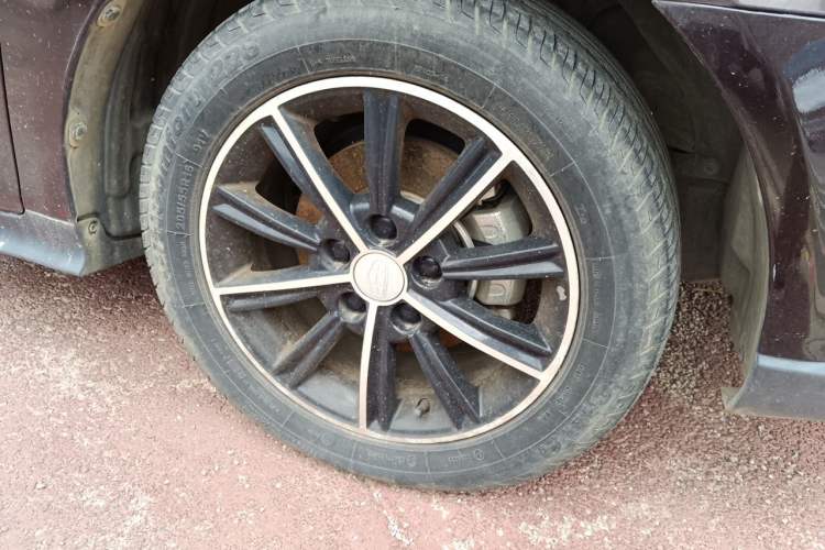 Used Geely Auto Emgrand 2016 Hatchback RS 1.5L Manual - Upward Edition Right Front Wheel Hub