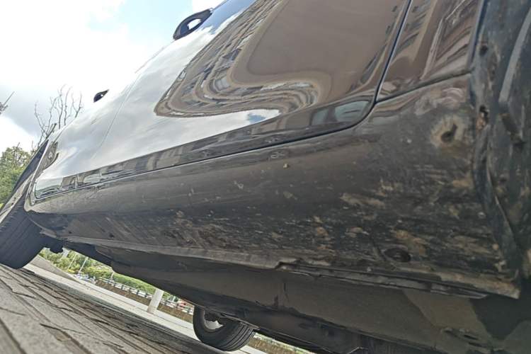 Used Geely Auto Emgrand 2016 Sedan 1.5L Manual Upward Edition Right Side Sill