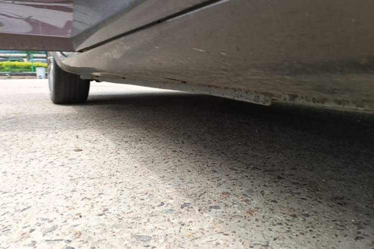 Used Geely Auto Emgrand 2016 Sedan 1.5L Manual Upward Edition Right Side Sill