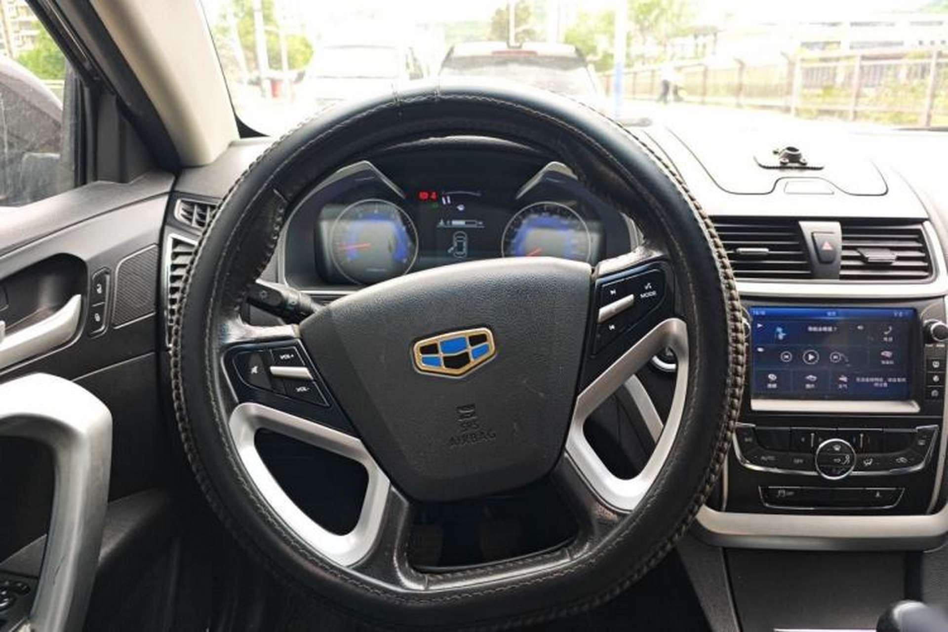 Used Geely Auto Emgrand 2016 Sedan 1.5L Manual Upward Edition Steering Wheel