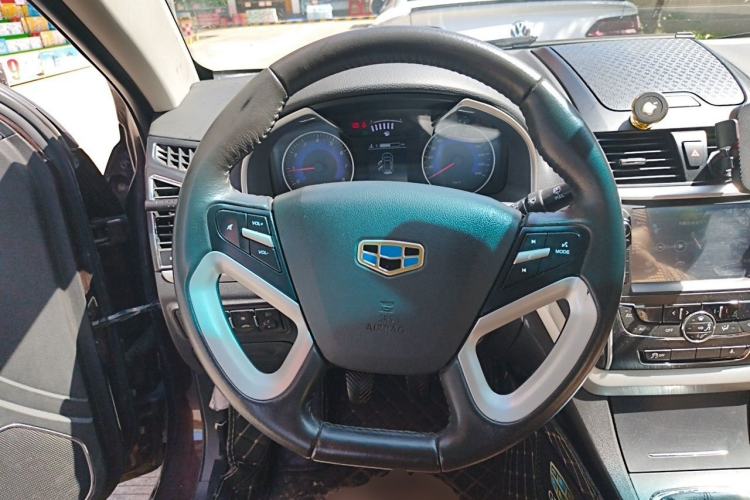 Used Geely Auto Emgrand 2016 Sedan 1.5L Manual Upward Edition Steering Wheel