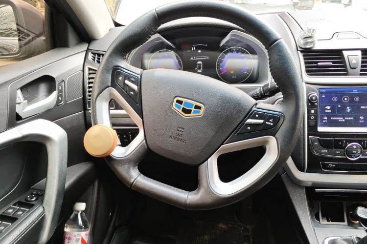 Used Geely Auto Emgrand 2016 Sedan 1.5L Manual Upward Edition Steering Wheel