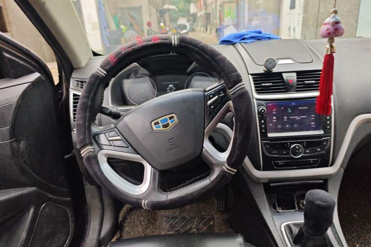Used Geely Auto Emgrand 2016 Sedan 1.5L Manual Upward Edition Steering Wheel
